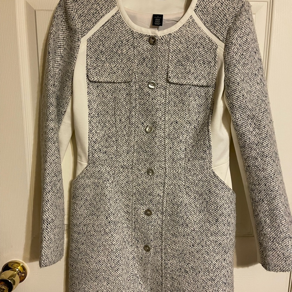 White House Black Market XS coat